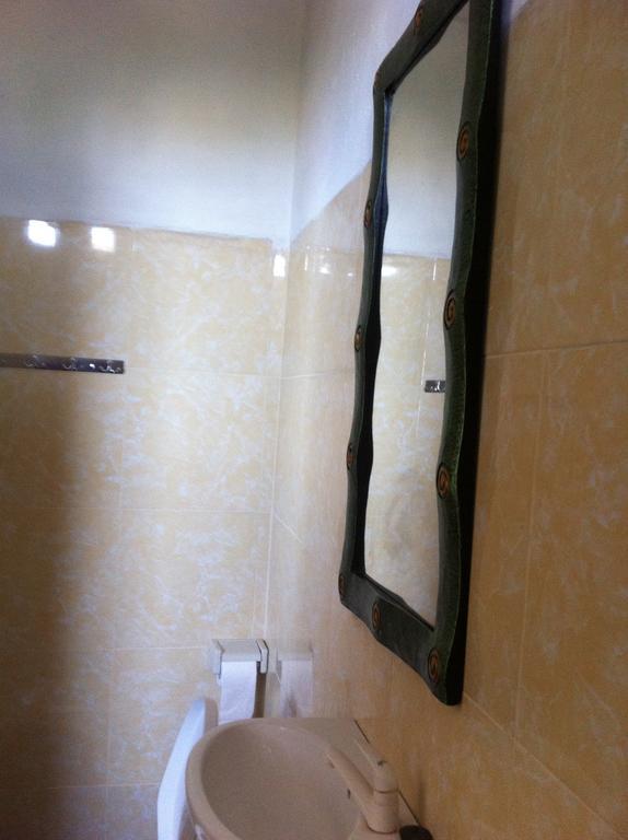 Amed Sari Beach Guesthouse Екстер'єр фото
