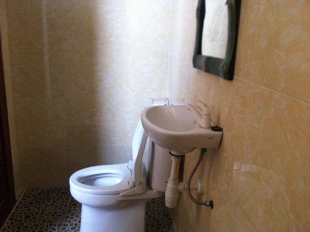 Amed Sari Beach Guesthouse Номер фото